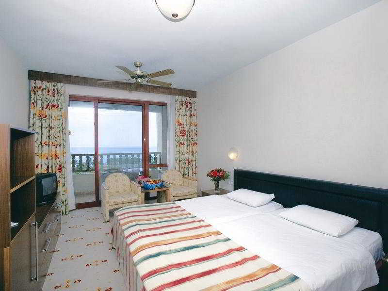 Hotel Defne Garden Side Exterior foto